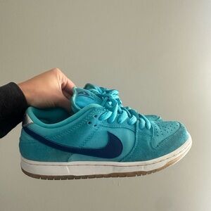 Nike SB Dunk Low Blue Raspberry w Navy accents